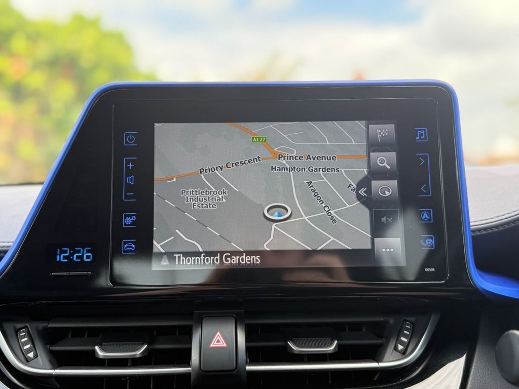 Used Toyota C-HR 2017 for sale - 76235290: Photo 16