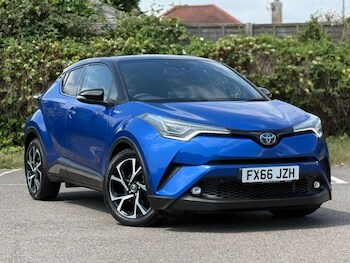 2017 (66) - 1.8 VVT-h Dynamic SUV 5dr Petrol Hybrid CVT Euro 6 (s/s) (122 ps)