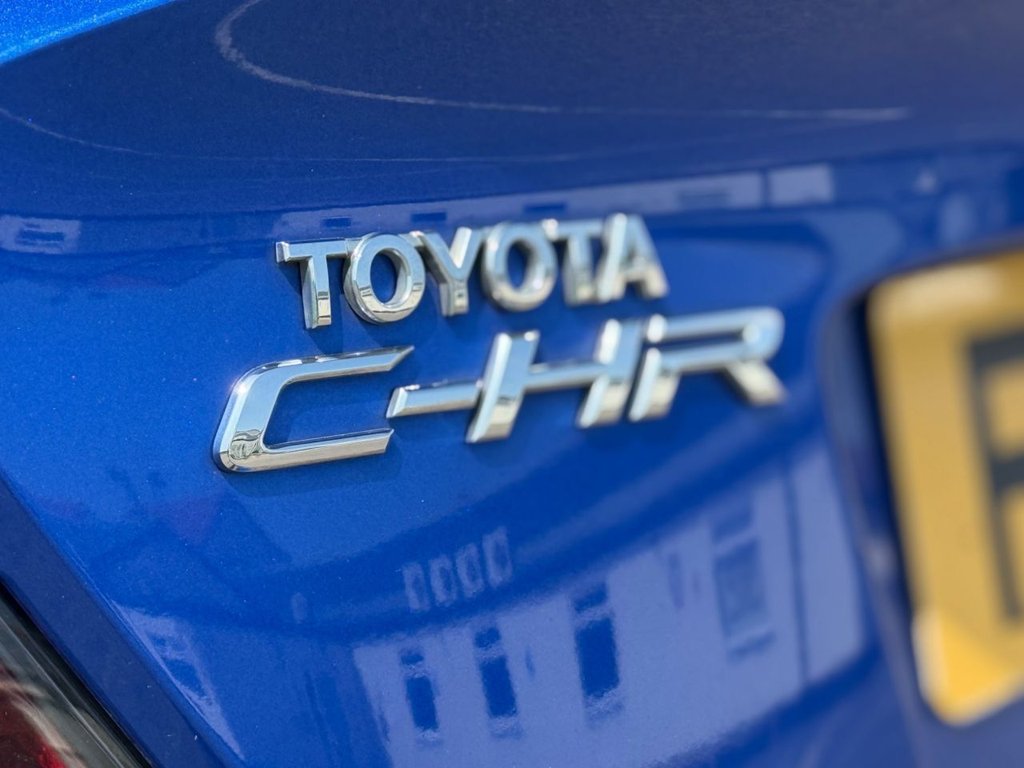 Used Toyota C-HR 2017 for sale - 76235290: Photo 44