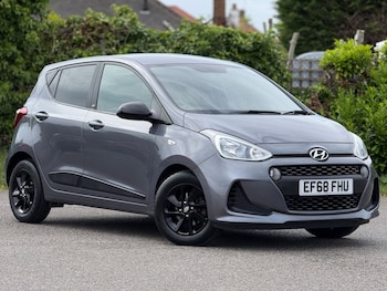 Used Hyundai i10 2018 for sale - 78631529: Photo