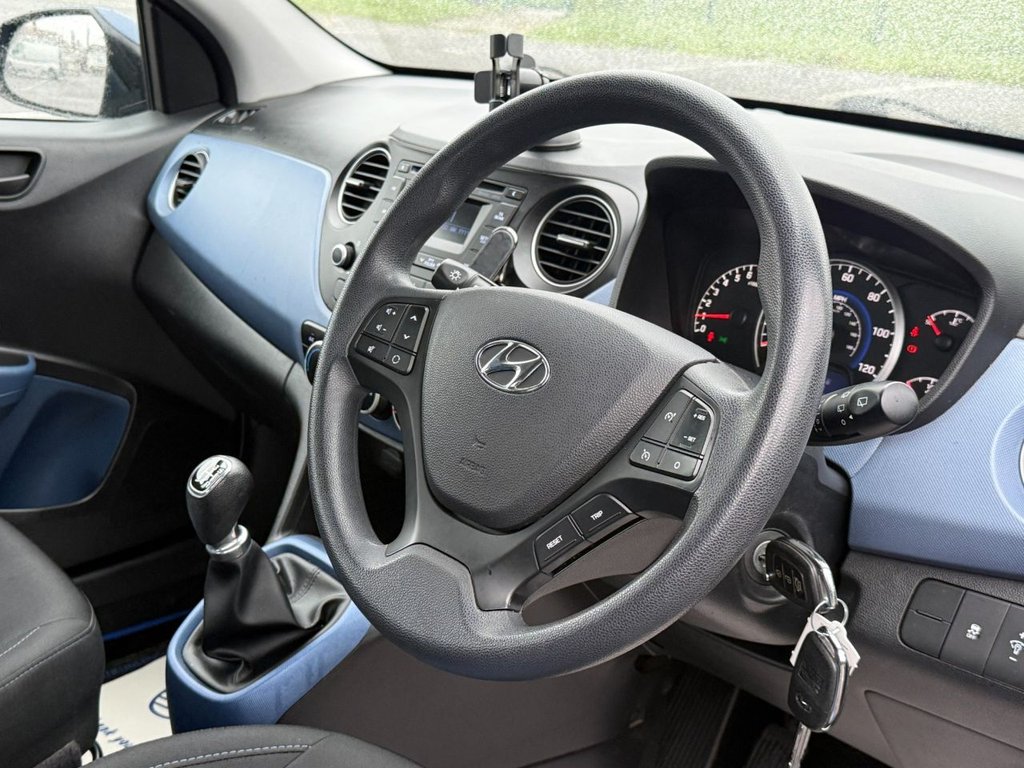 Used Hyundai i10 2017 for sale - 77571877: Photo 15