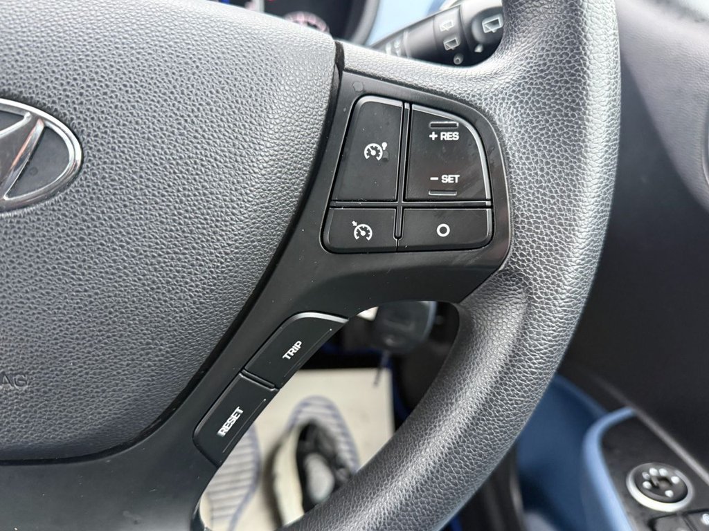 Used Hyundai i10 2017 for sale - 77571877: Photo 17