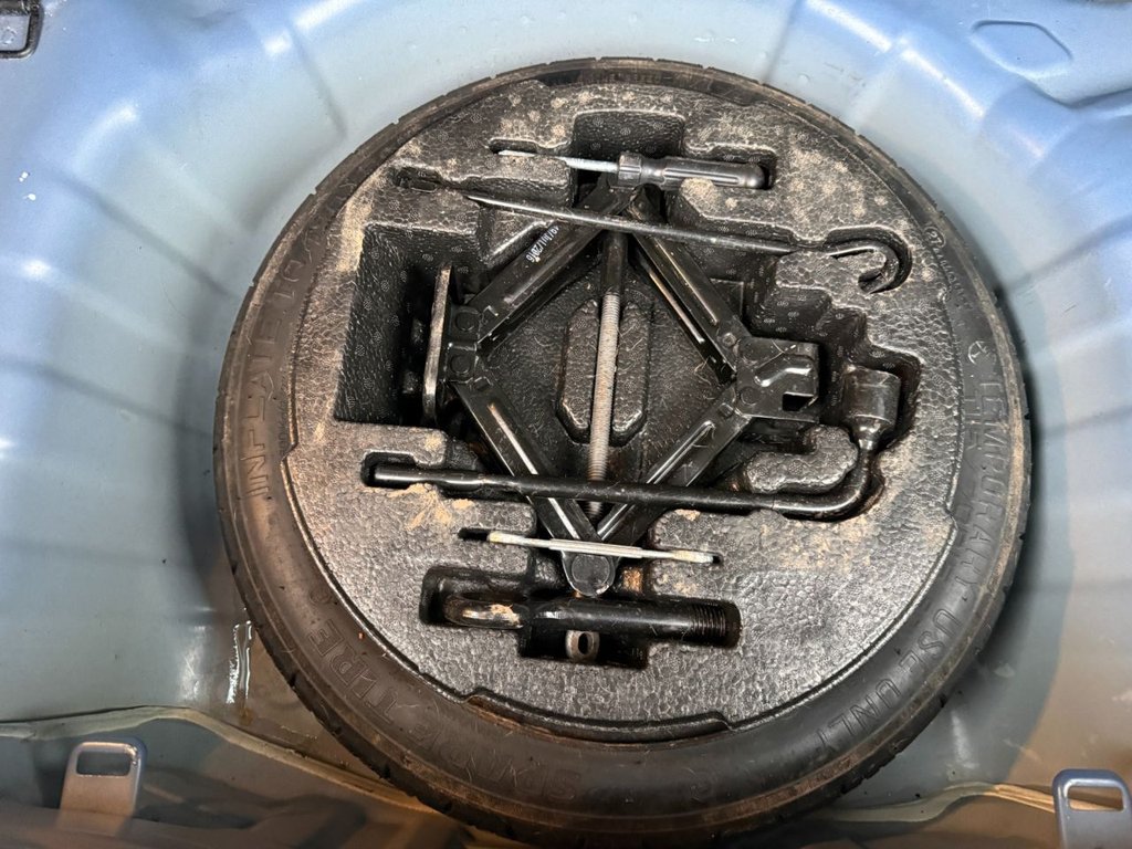 Used Hyundai i10 2017 for sale - 77571877: Photo 29