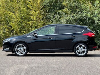 Used Ford Focus 2017 for sale - 78974726: Photo
