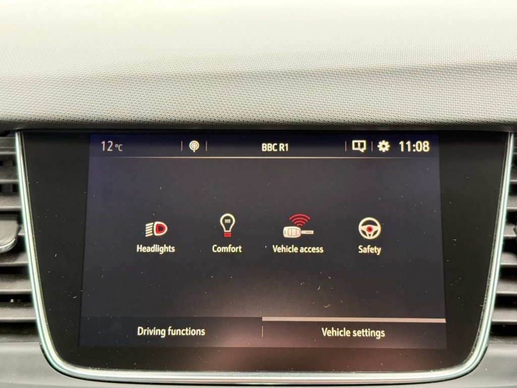 Used Vauxhall Crossland X 2017 for sale - 78096571: Photo 23