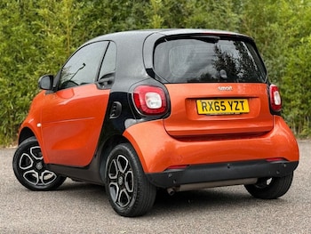 Used smart fortwo 2015 for sale - 75952960: Photo