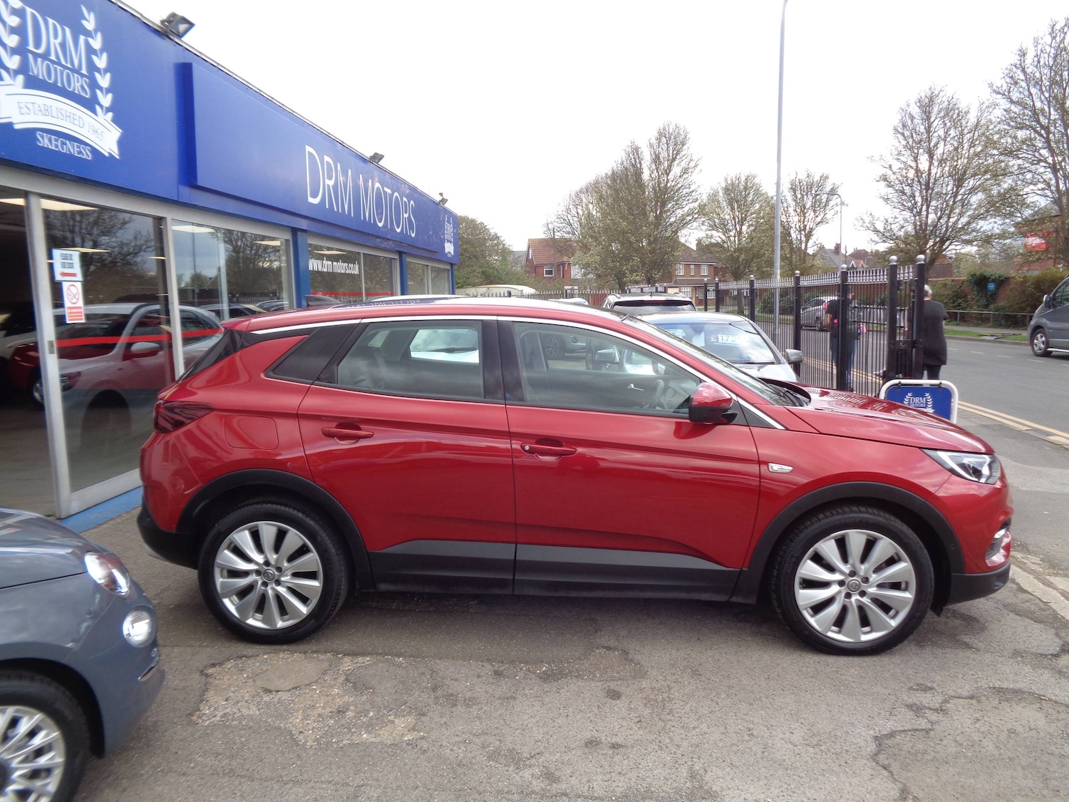 Used Vauxhall Grandland X 2019 for sale - 78082035: Photo 2