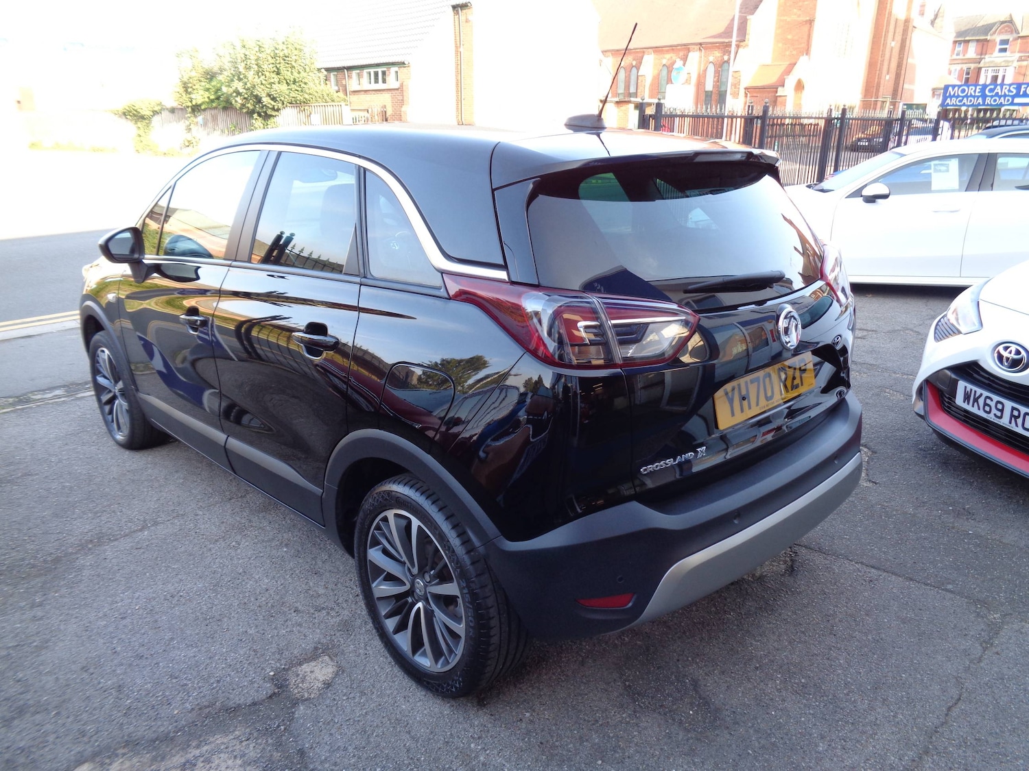 Used Vauxhall Crossland X 2020 for sale - 76088593: Photo 2