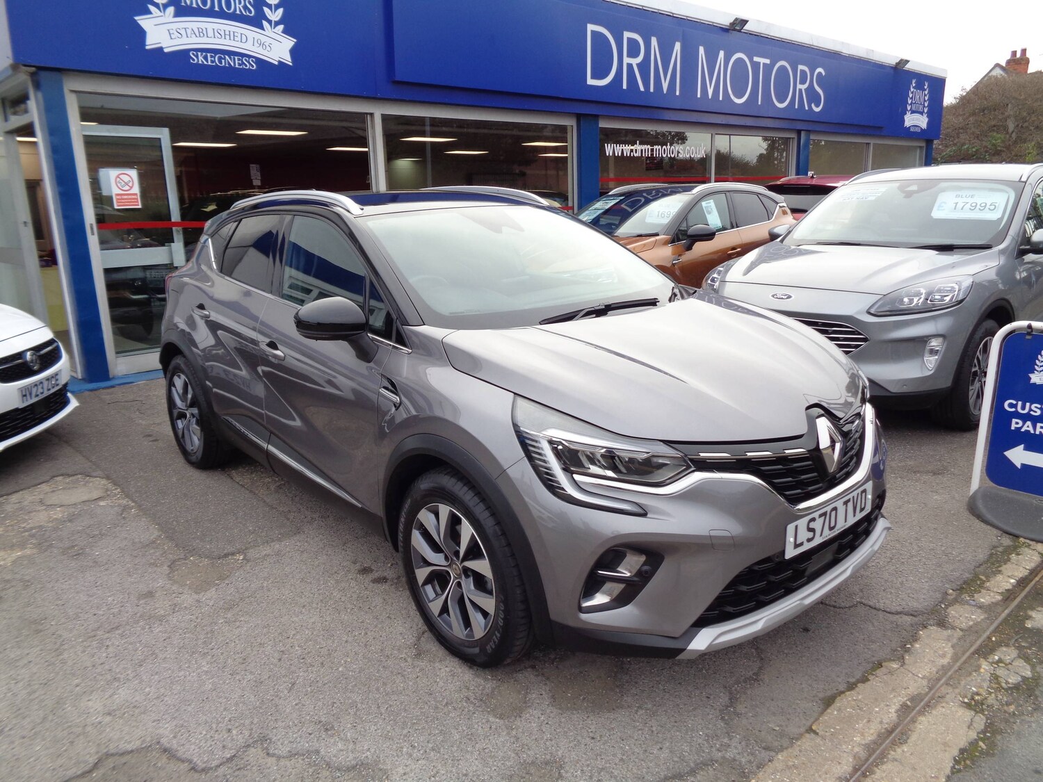 Used Renault Captur 2020 for sale - 76242951: Photo 1