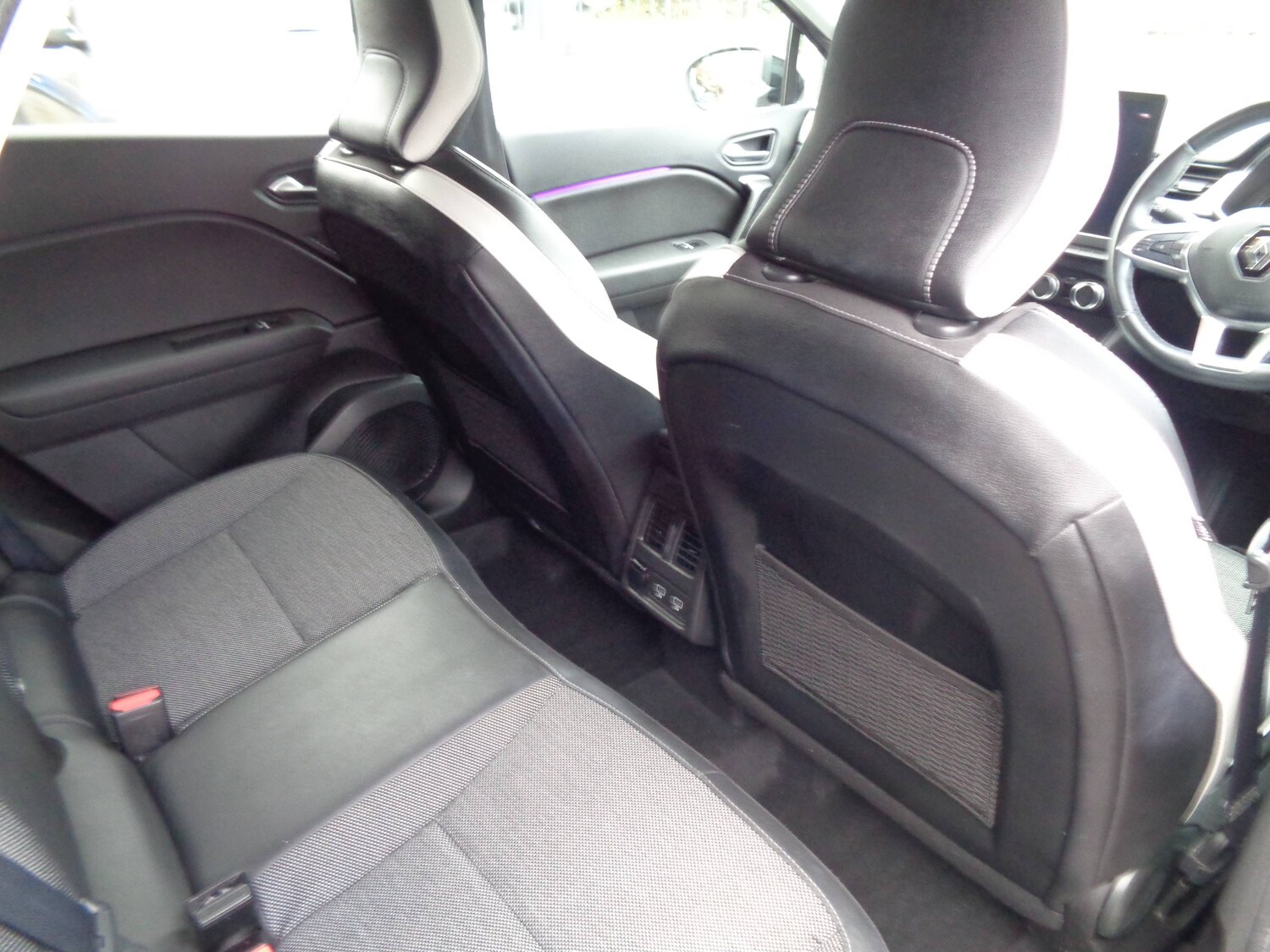 Used Renault Captur 2020 for sale - 76242951: Photo 9