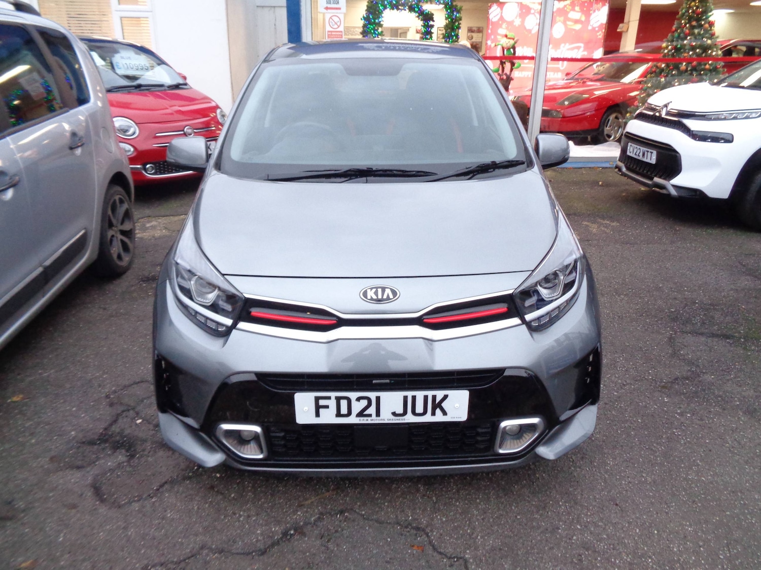Used Kia Picanto 2021 for sale - 76882904: Photo 2