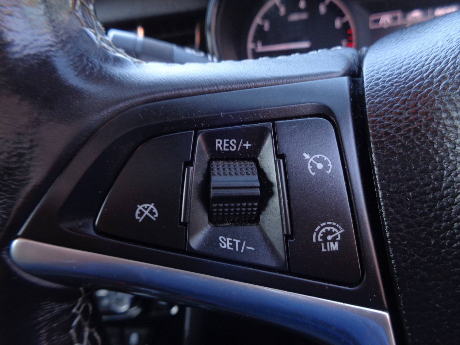 Used Vauxhall Mokka X 2018 for sale - 77967739: Photo 7