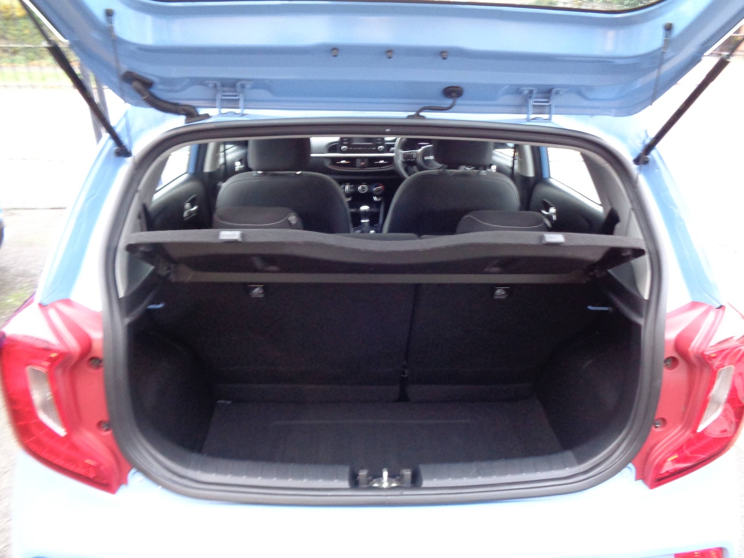 Used Kia Picanto 2022 for sale - 76476896: Photo 5