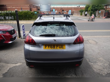 Used Peugeot 2008 2018 for sale - 79342406: Photo
