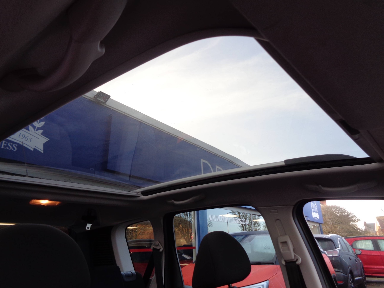 Used Citroen C3 Picasso 2016 for sale - 77391965: Photo 5