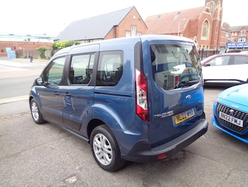 Used Ford Tourneo Connect 2022 for sale - 77675740: Photo