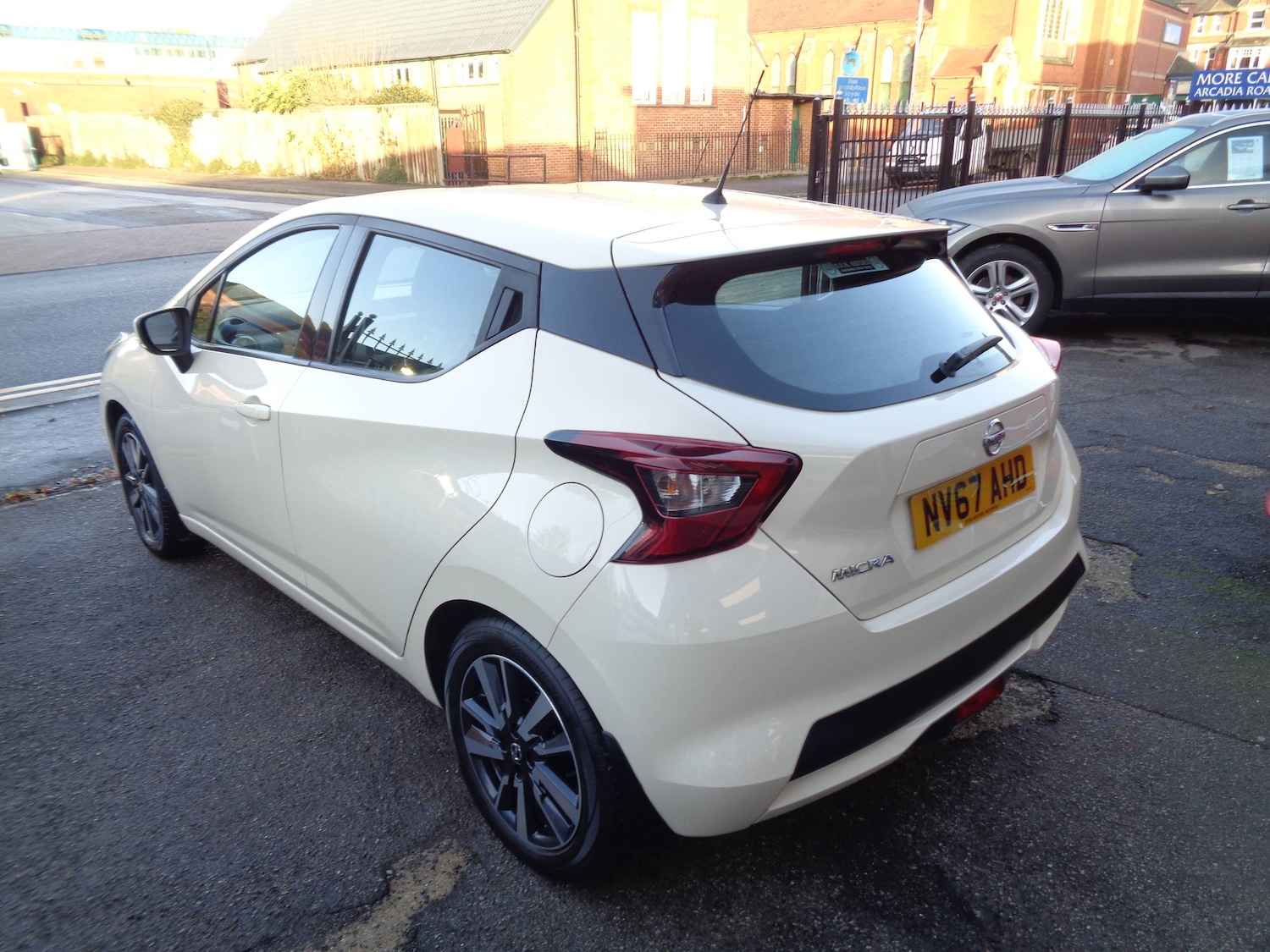 Used Nissan Micra 2017 for sale - 76895873: Photo 2