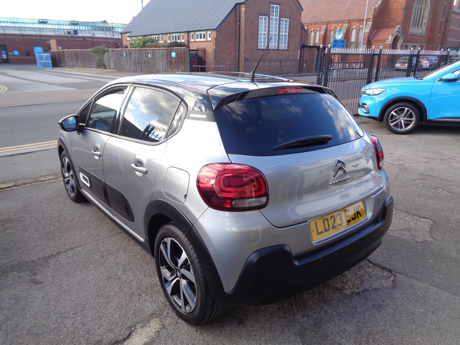 Used Citroen C3 for sale - 77864917: Photo 2