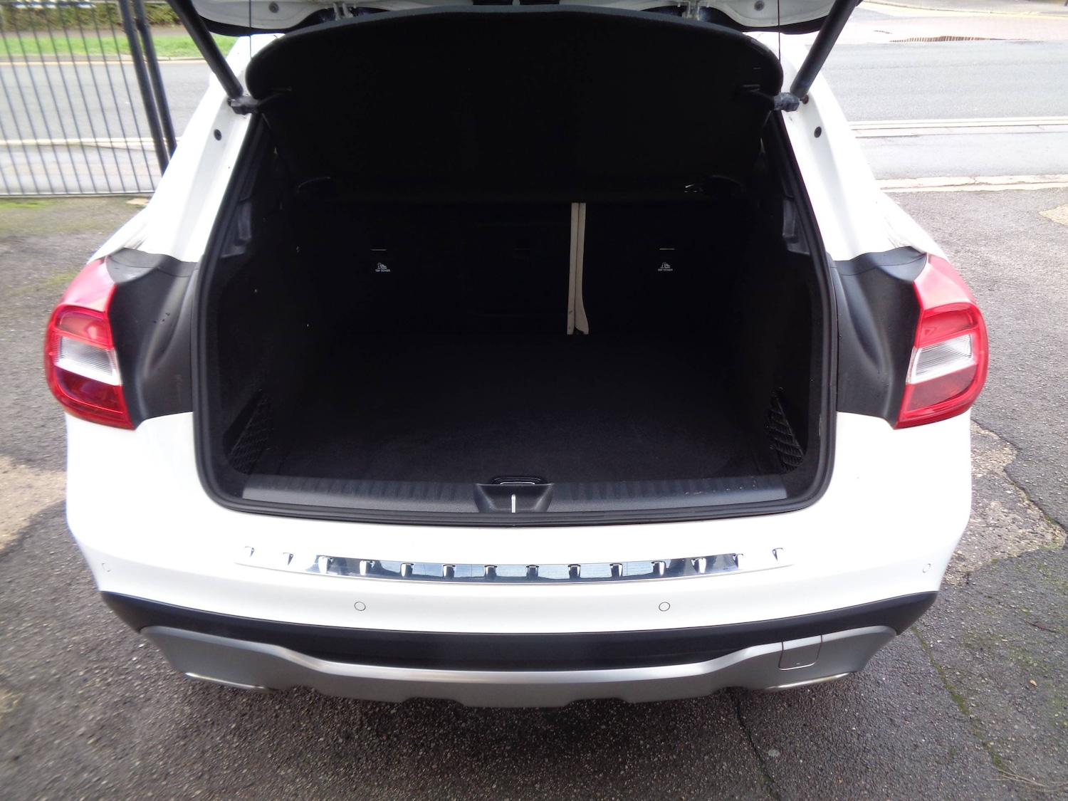 Used Mercedes-Benz GLA 2018 for sale - 77487317: Photo 5