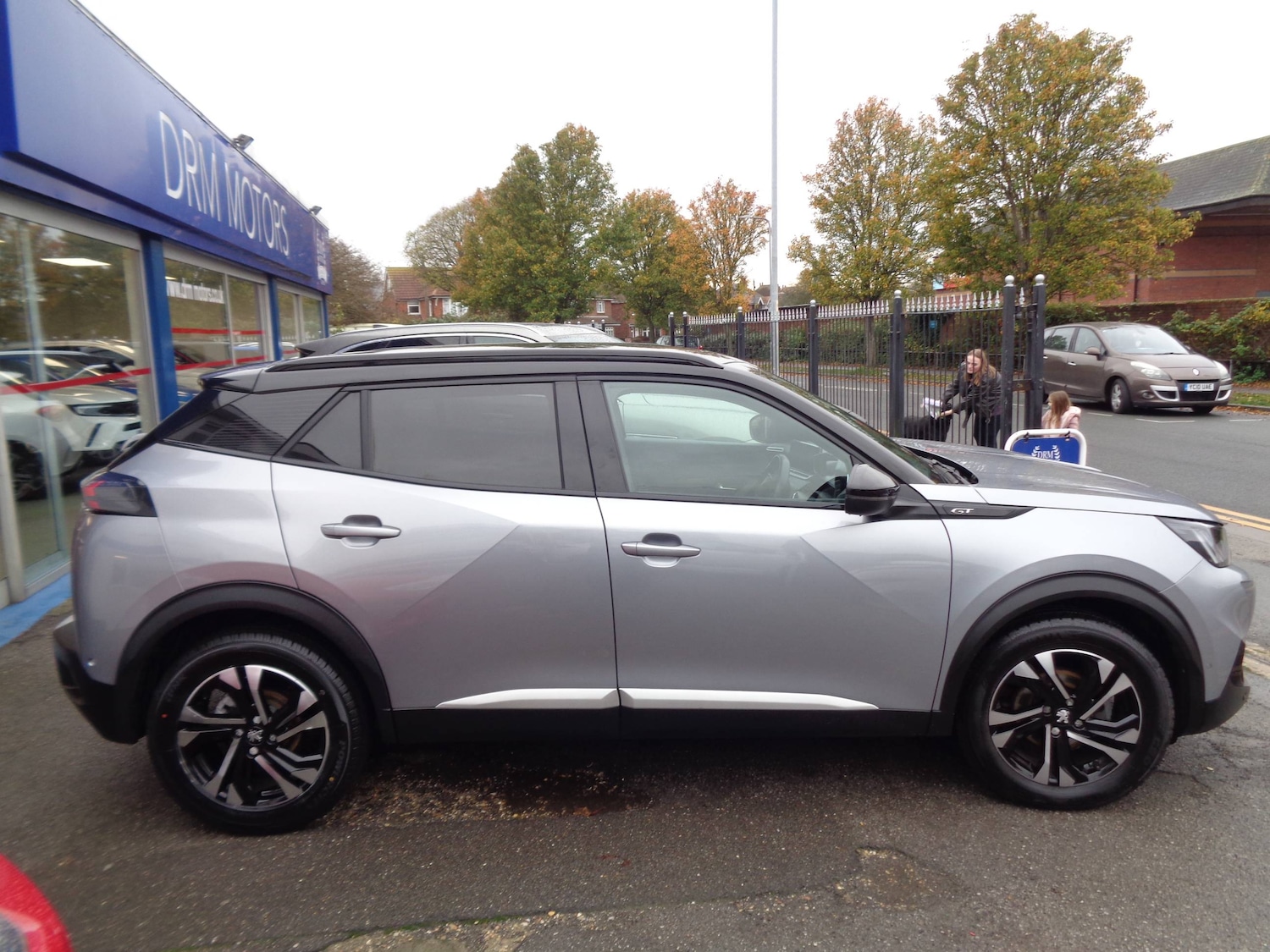 Used Peugeot 2008 2022 for sale - 76555386: Photo 3