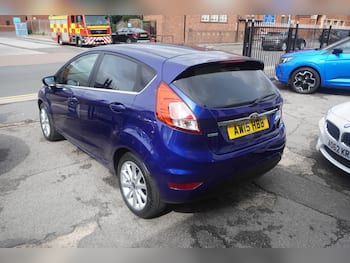 Used Ford Fiesta 2015 for sale - 79665442: Photo