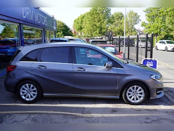 Used Mercedes-Benz B Class 2015 for sale - 78680620: Photo