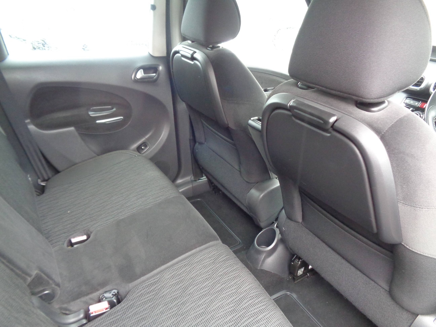 Used Citroen C3 Picasso 2015 for sale - 78038884: Photo 7