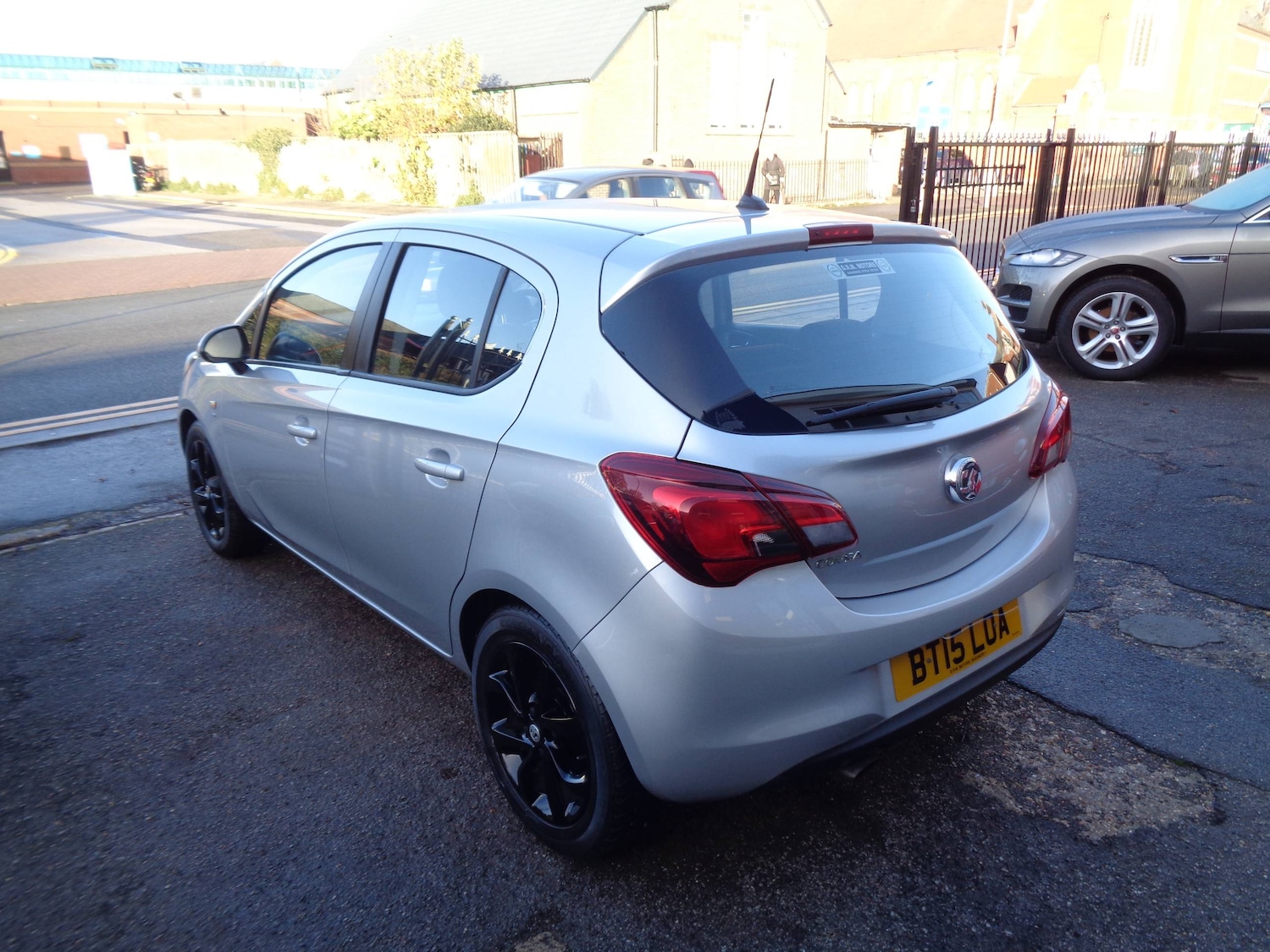 Used Vauxhall Corsa 2015 for sale - 76736716: Photo 4