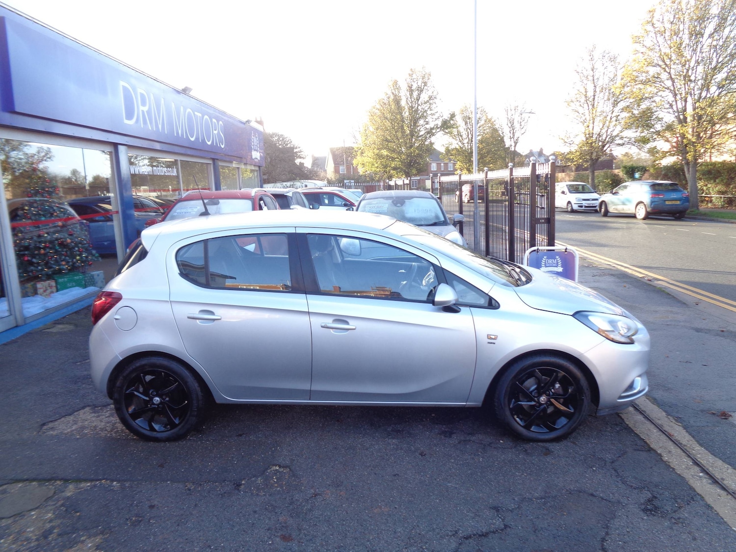 Used Vauxhall Corsa 2015 for sale - 76736716: Photo 5