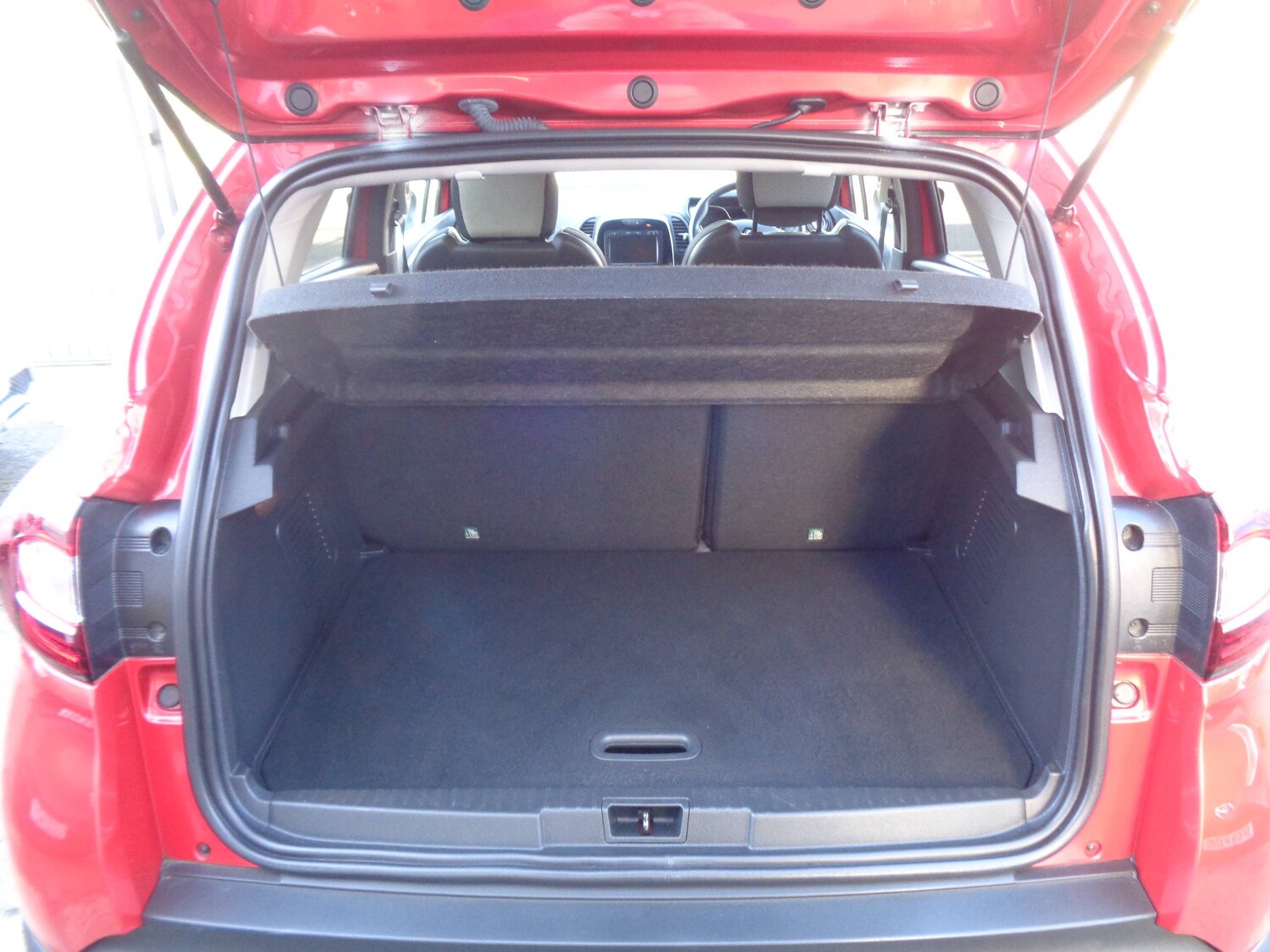 Used Renault Captur 2019 for sale - 77745149: Photo 4