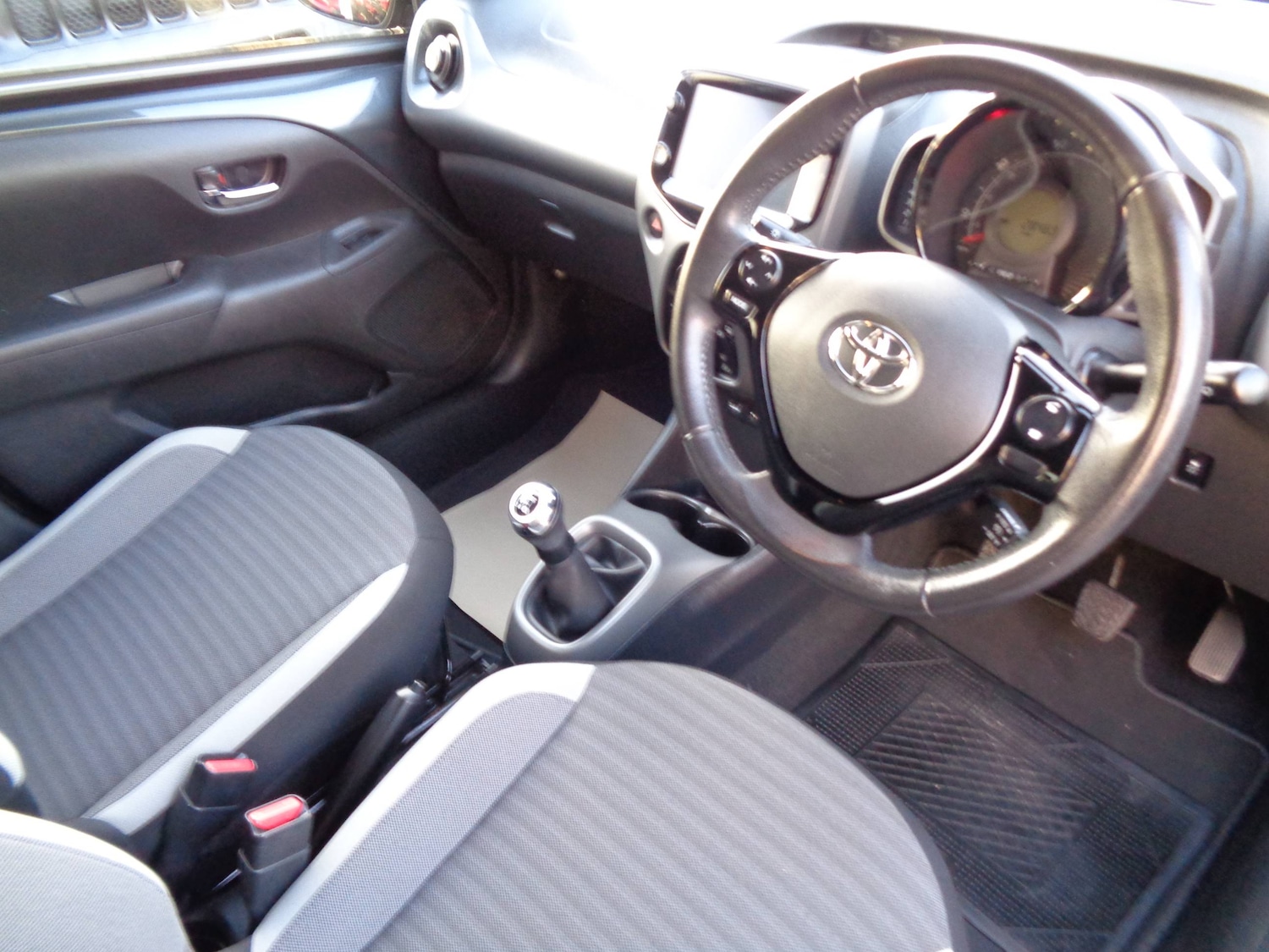 Used Toyota AYGO 2020 for sale - 76895868: Photo 4