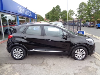 Used Renault Captur 2015 for sale - 75523539: Photo