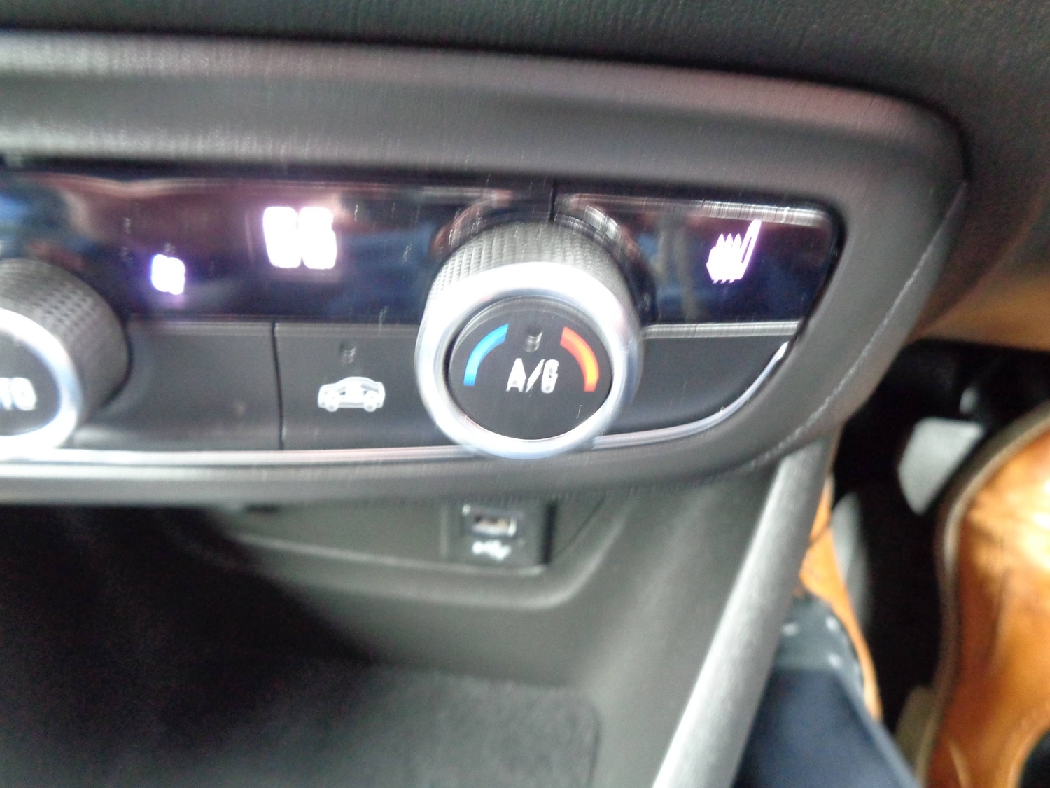 Used Vauxhall Crossland 2022 for sale - 76403404: Photo 7