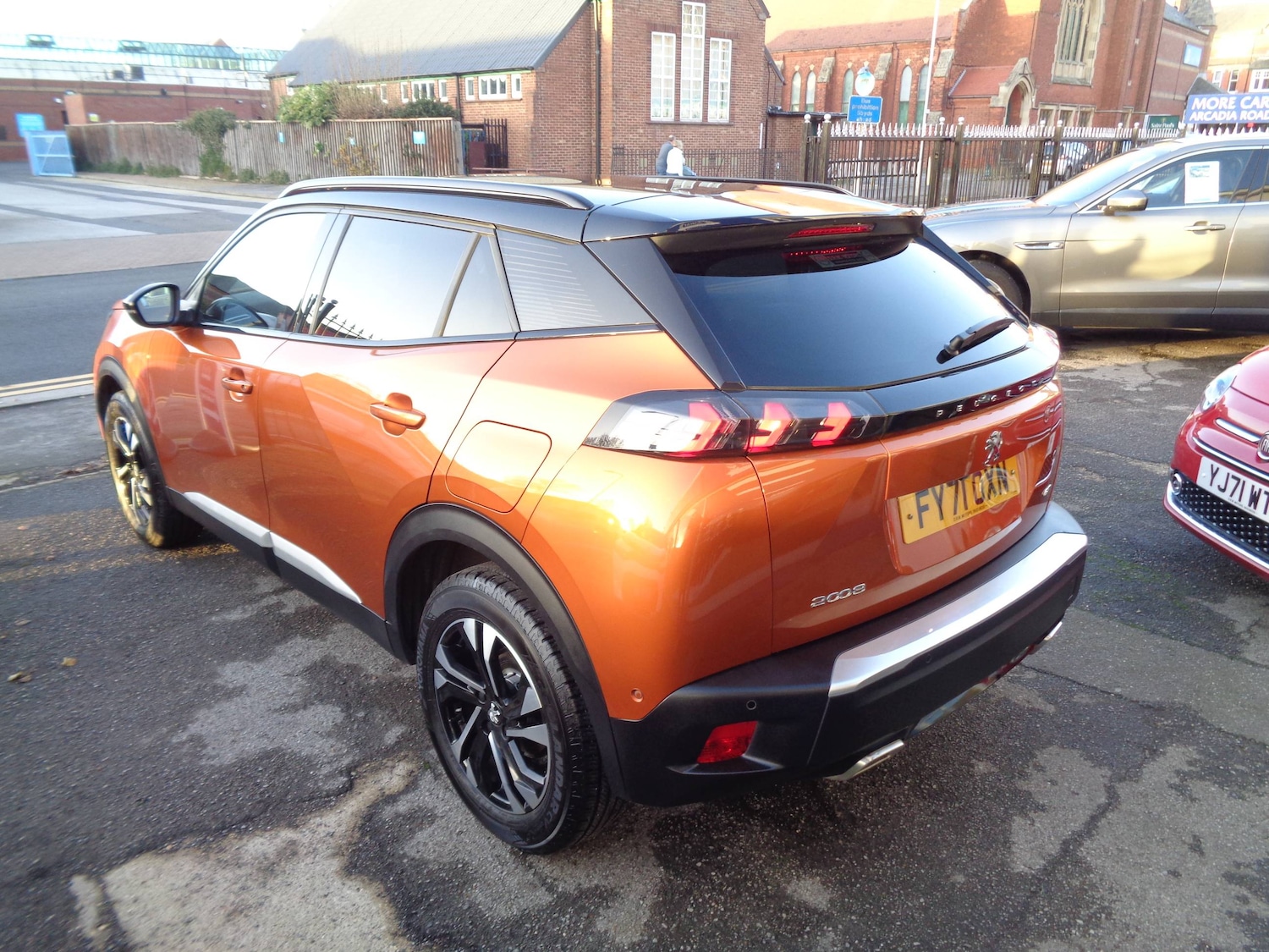 Used Peugeot 2008 2021 for sale - 76895867: Photo 3