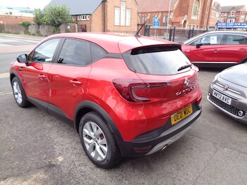 Used Renault Captur 2021 for sale - 75904250: Photo
