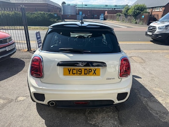 Used MINI Hatch 2019 for sale - 78802725: Photo