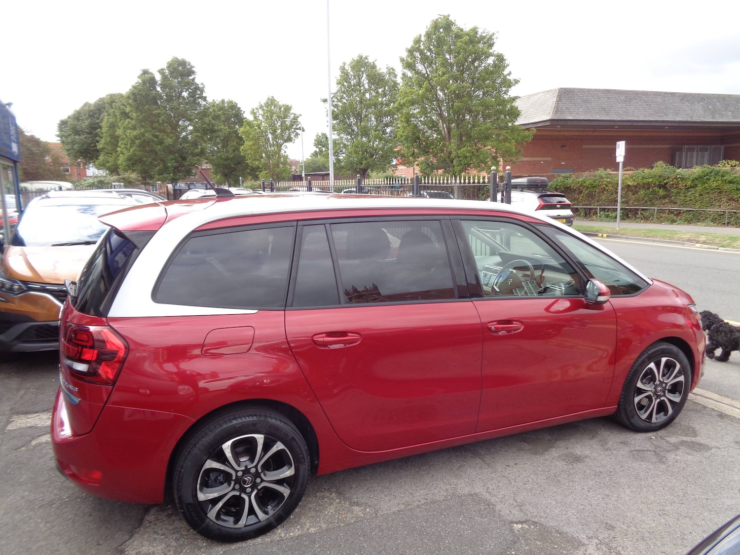 Used Citroen C4 Grand Picasso 2020 for sale - 76075920: Photo 3