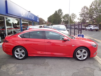 Used Vauxhall Insignia 2017 for sale - 76303000: Photo 3