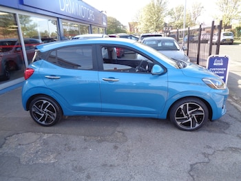 Used Hyundai i10 2023 for sale - 78162212: Photo