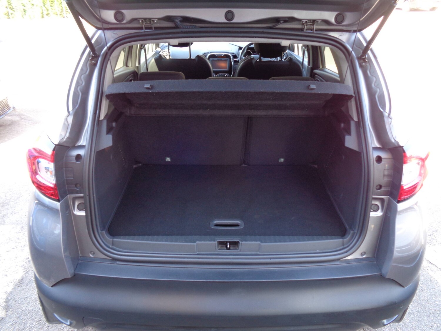 Used Renault Captur 2016 for sale - 77675744: Photo 6