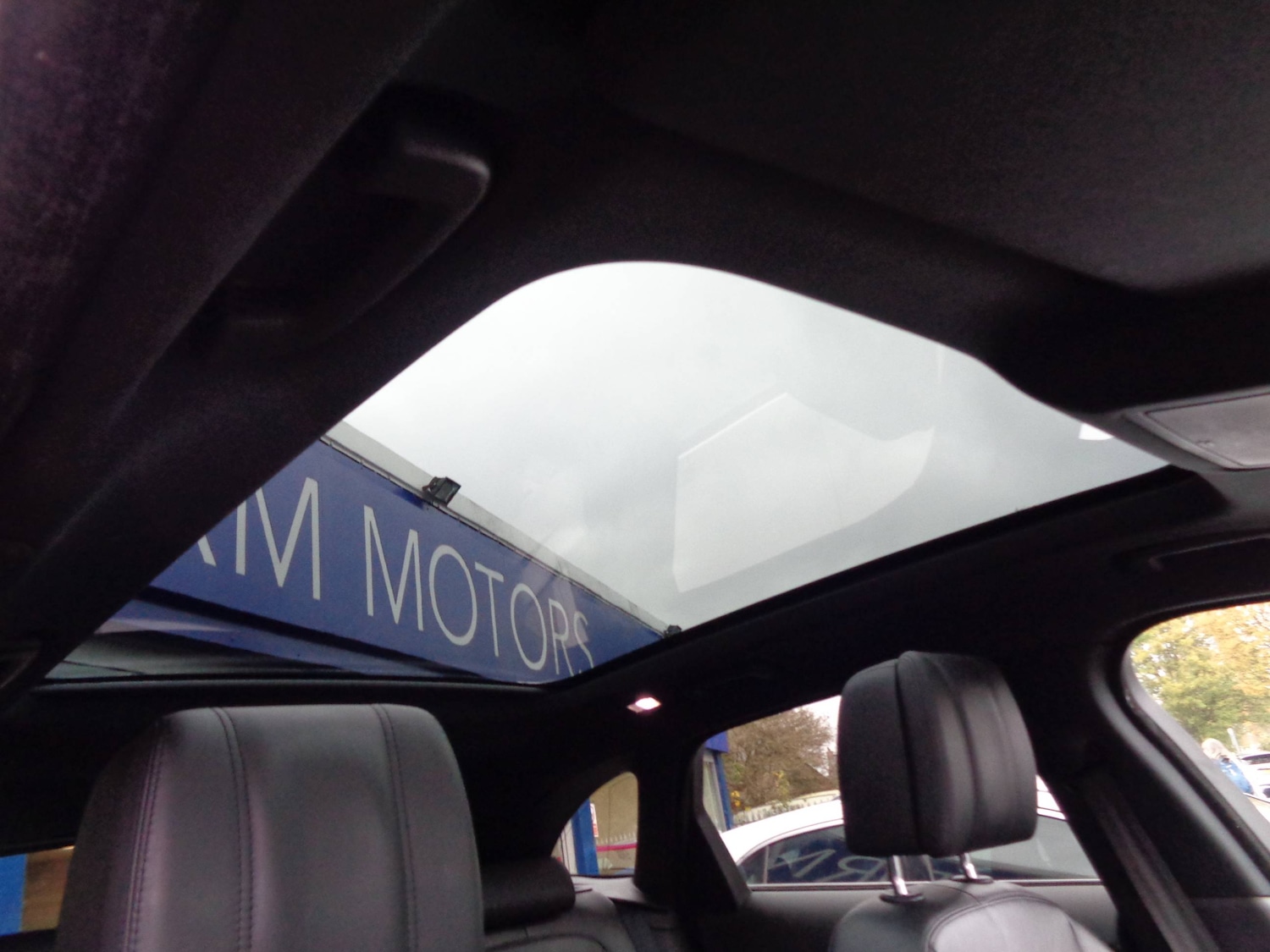 Used Jaguar F-Pace 2018 for sale - 76576837: Photo 10