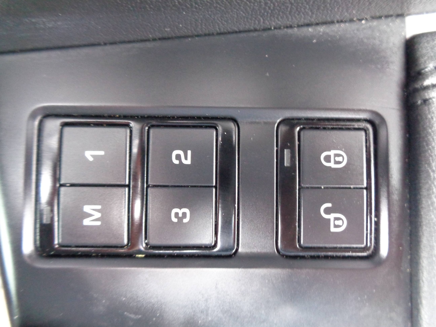 Used Jaguar F-Pace 2018 for sale - 76576837: Photo 18