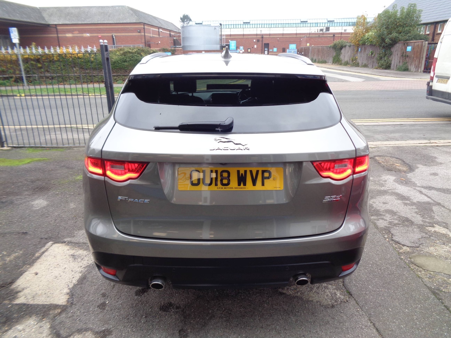 Used Jaguar F-Pace 2018 for sale - 76576837: Photo 4