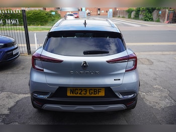 Used Renault Captur 2023 for sale - 78895189: Photo