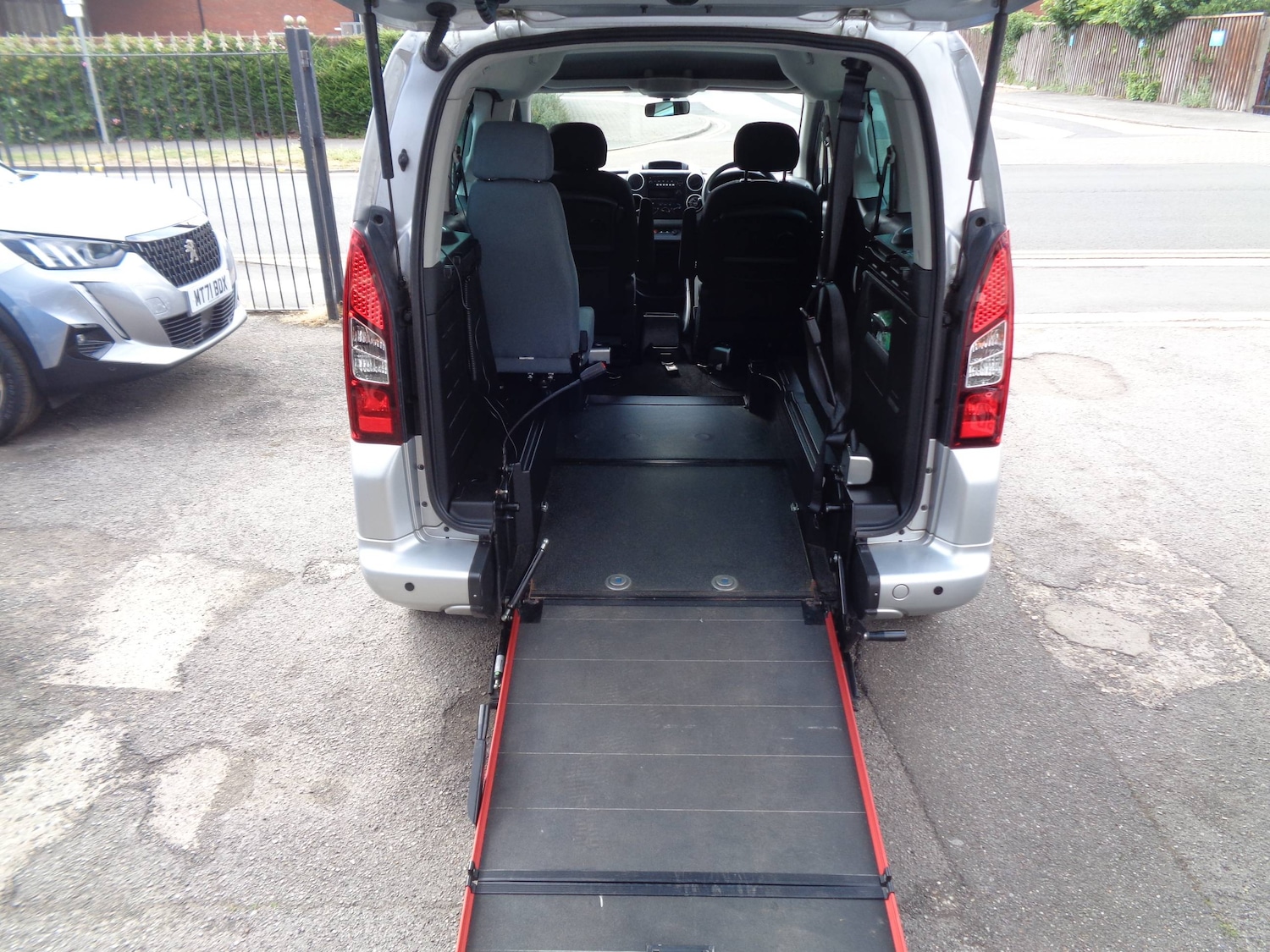 Vehicle 5