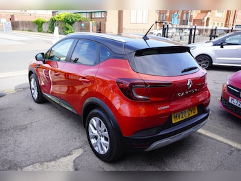 Used Renault Captur 2020 for sale - 78667304: Photo
