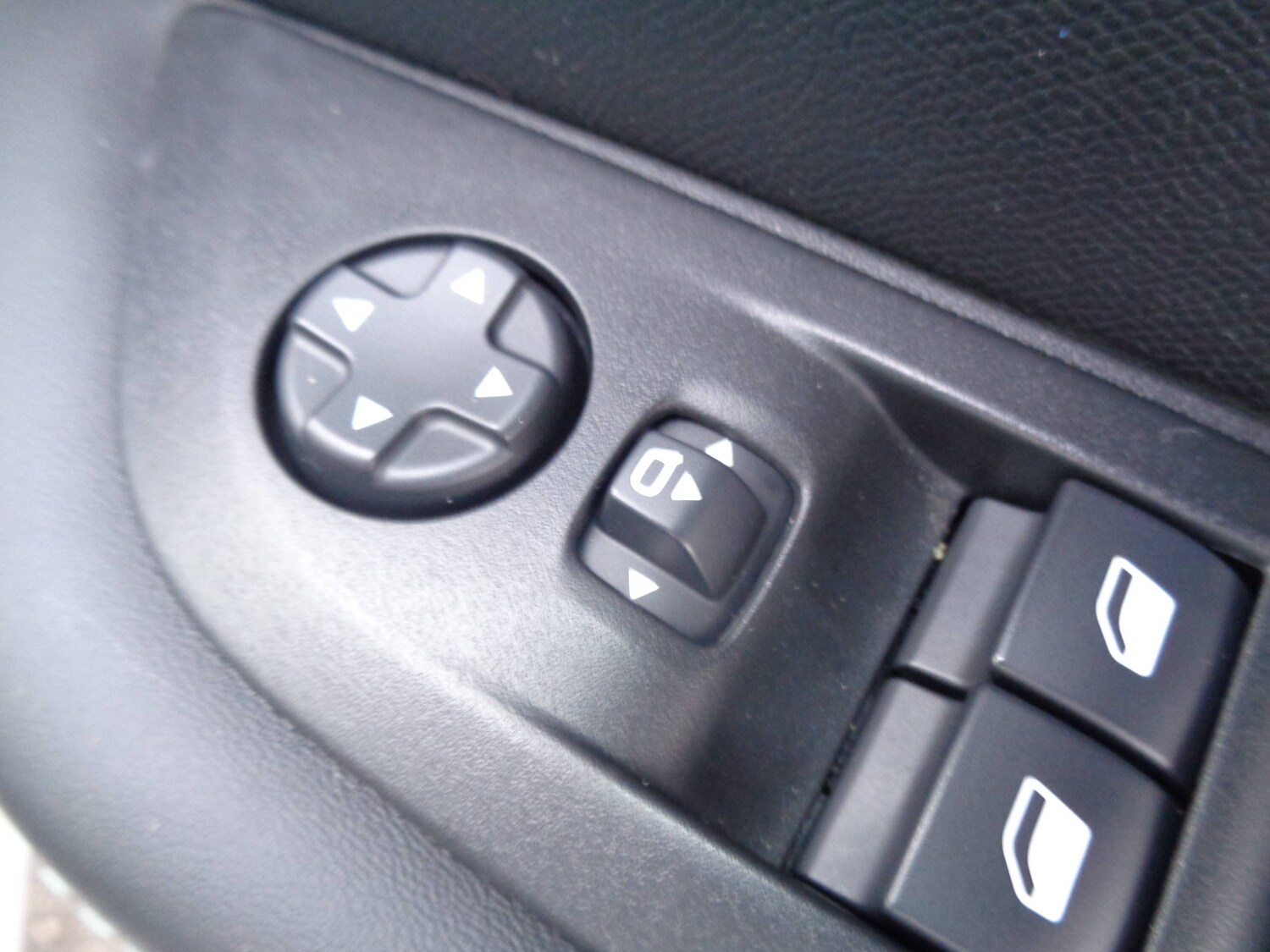 Used Peugeot 208 2022 for sale - 76374151: Photo 10