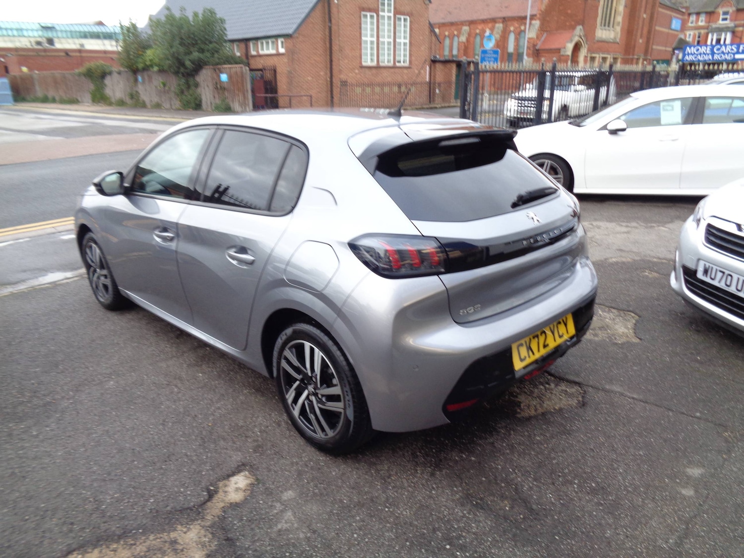 Used Peugeot 208 2022 for sale - 76374151: Photo 2