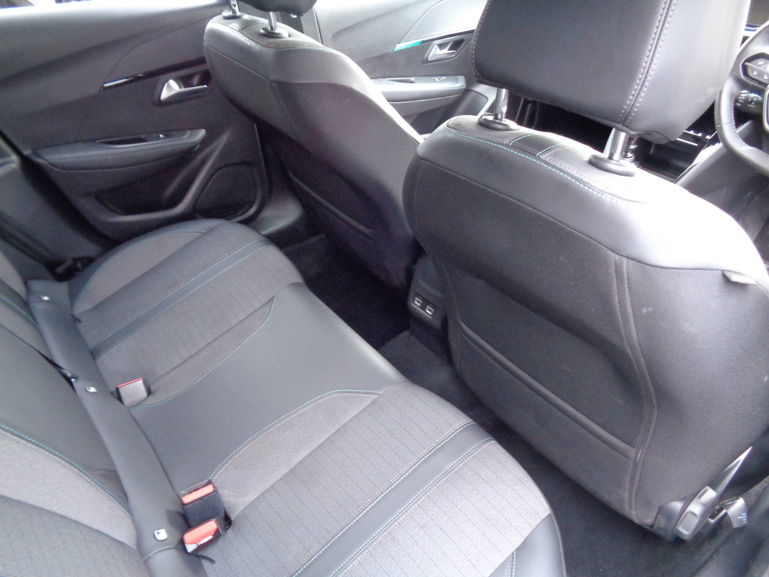 Used Peugeot 208 2022 for sale - 76374151: Photo 8