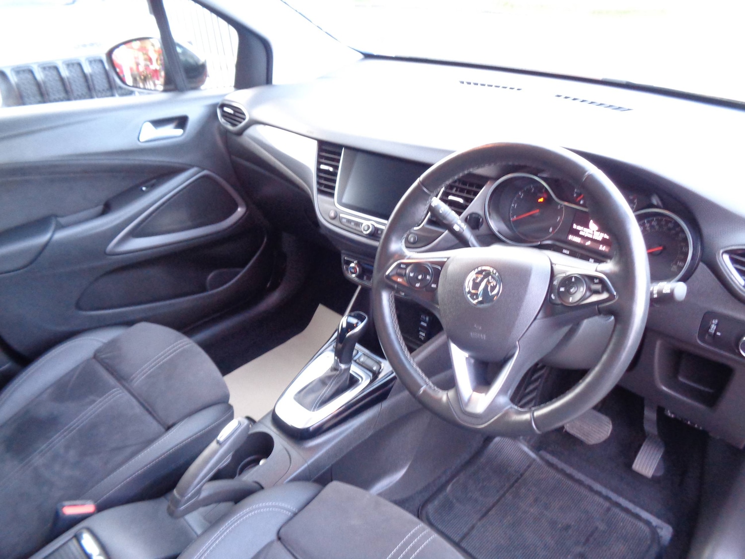 Used Vauxhall Crossland 2022 for sale - 76638826: Photo 5